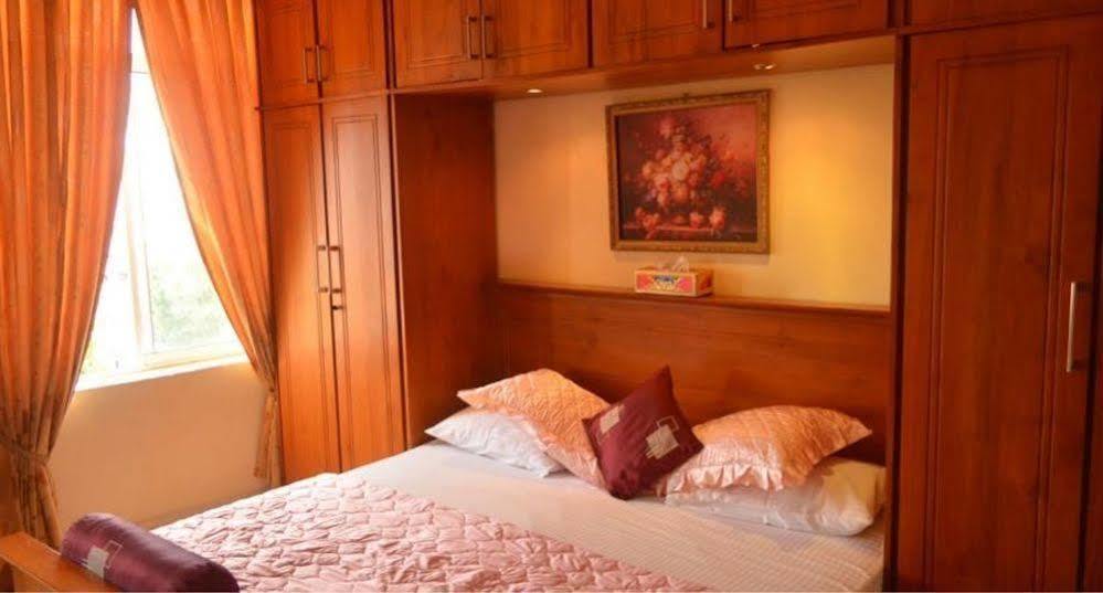 Frangipani Apartment Dehiwala-Mount Lavinia Ngoại thất bức ảnh